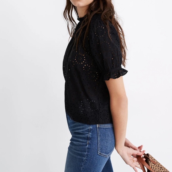 Madewell ‘Embroidered Eyelet Ruffle-Neck Keyhole Top’ in Black - Picture 5 of 8